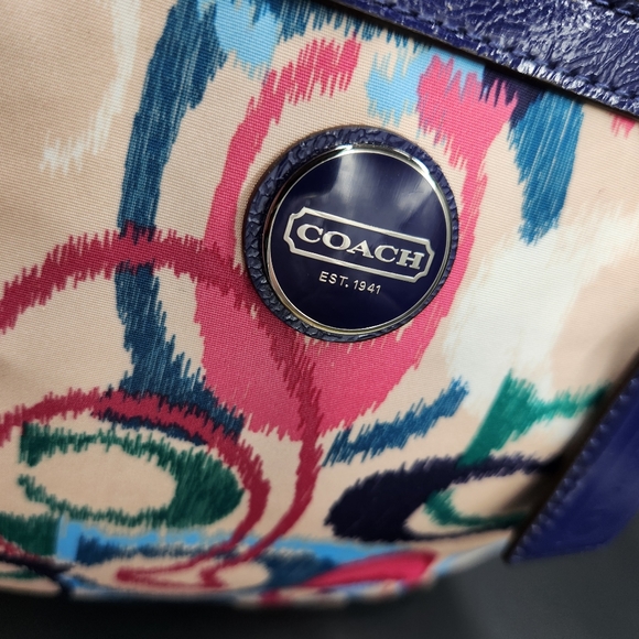 Gently Used Coach Signature Stripe Ikat Print Canvas Royal Blue Trimmed Tote Bag - Picture 7 of 16